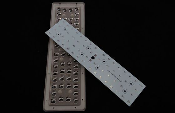 PC 물질 광학 LED 렌즈 LED 거리 조명 및 도로 램프에 대한 56W 배열 및 복수 빔 각도