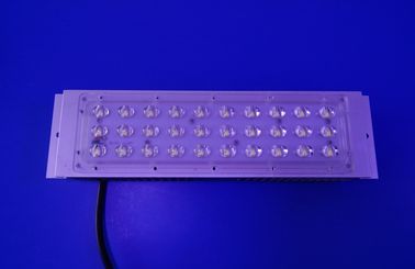 30W 70X155 정도 렌즈와 PCB는 Bridgelux 거치한 칩 LED 160-170LM/W로 난입합니다
