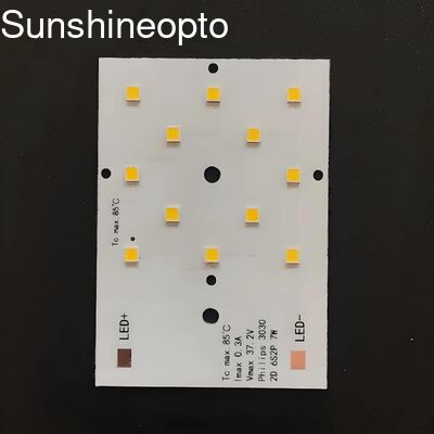 높은 광 출력을 위한 맞춤형 50x50mm 렌즈가 포함된 7W SMD 3030 LED PCB 보드