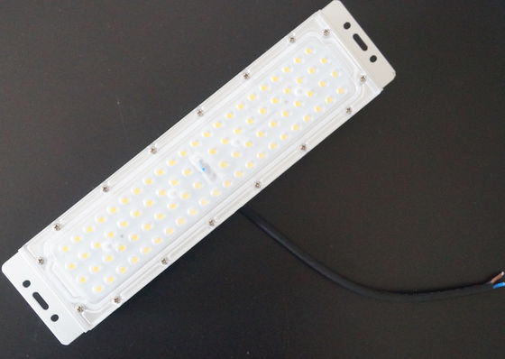 50W 90도 140lm/w SMD3030 LED 및 히트싱크와 함께 하이 베이 라이트 모듈