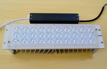 일정한 현재 지도된 운전사를 가진 3개의 x 10w LED 가로등 단위 개장 장비